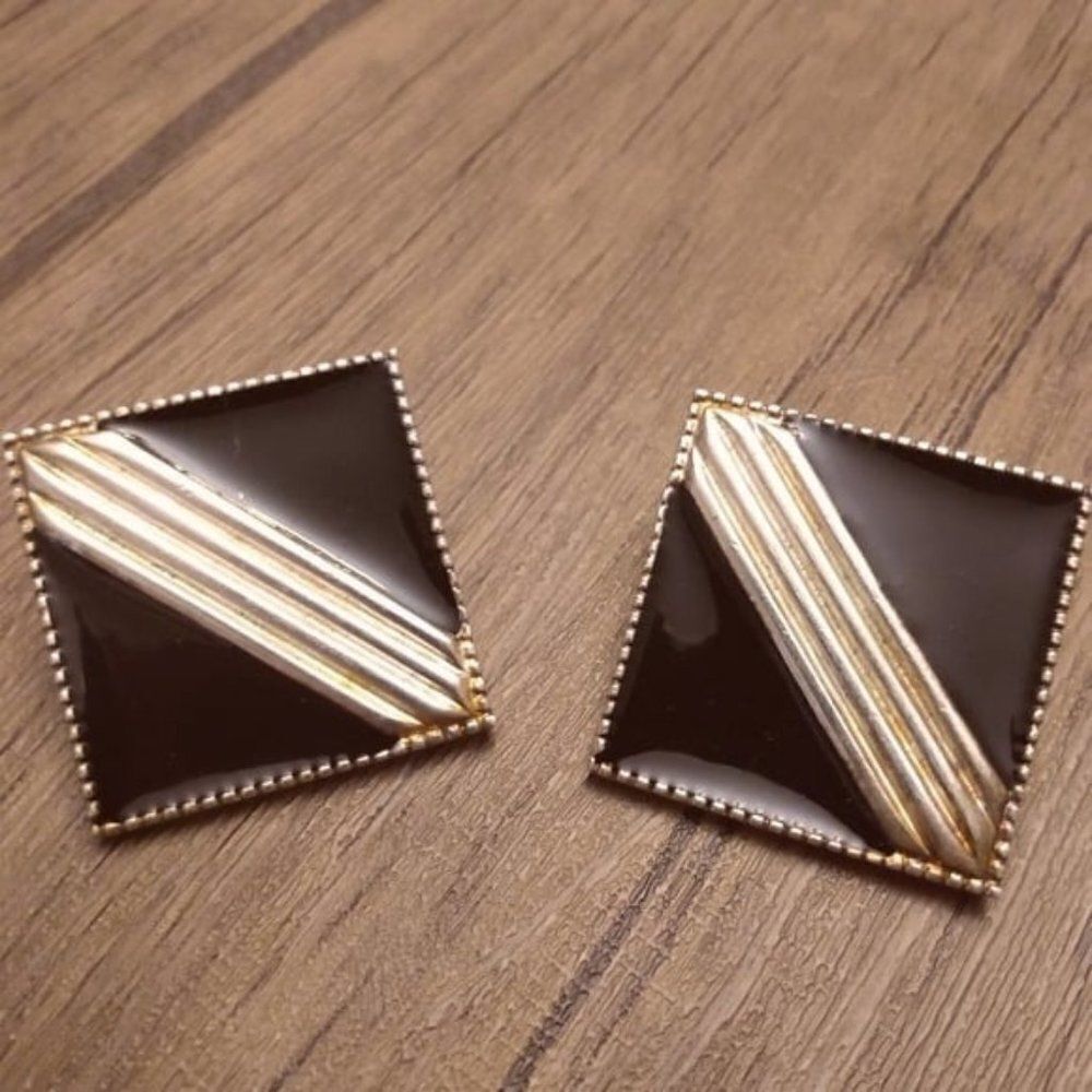 Art glamour 1980 earrings‎